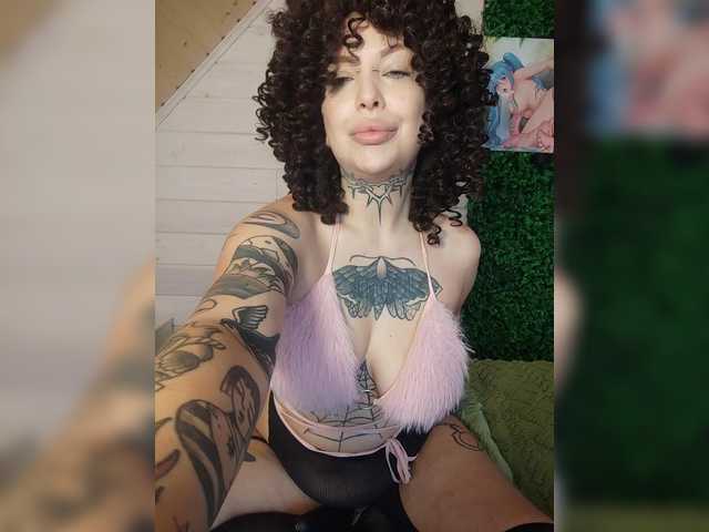 -alexis- live cam on BongaCams