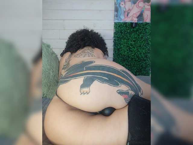 -alexis- live webcam show