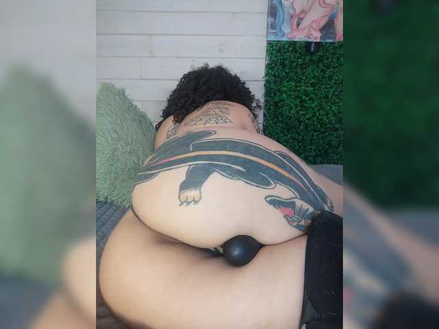 -alexis- live webcam show