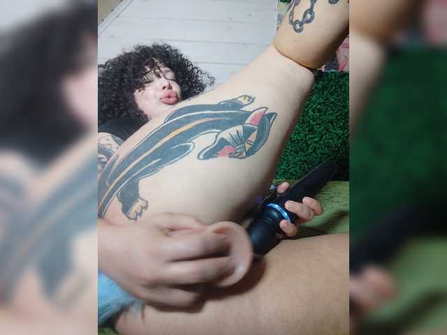 -alexis- live cam on BongaCams