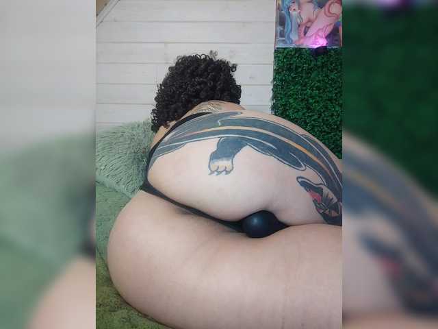-alexis- live cam