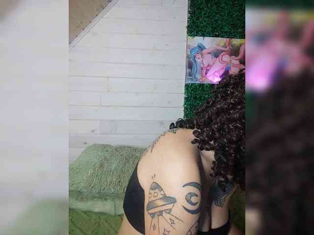 alex_is webcam