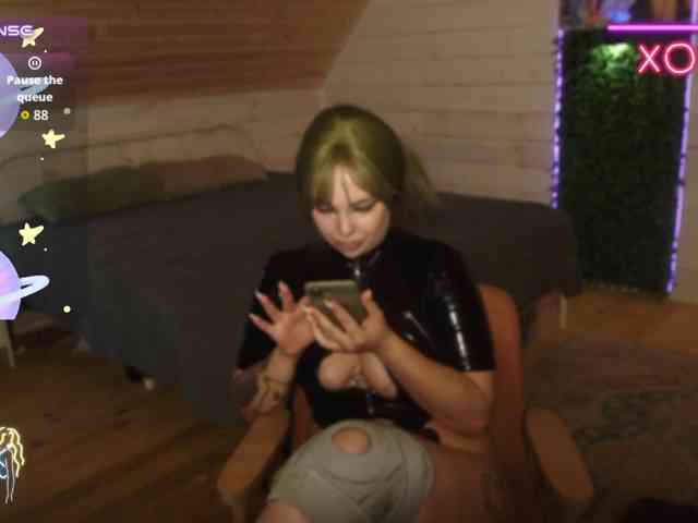 alex_is webcam