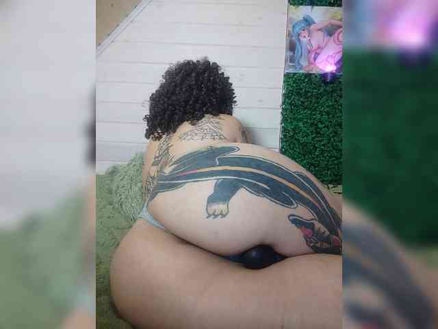 alex_is webcam