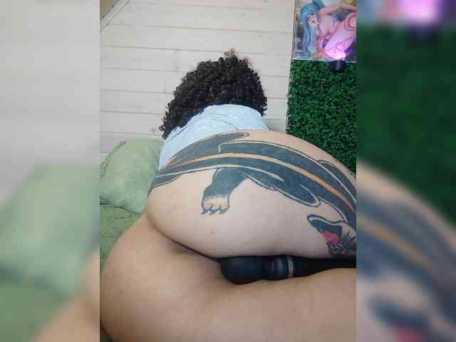 alex_is webcam