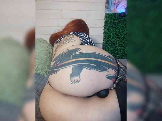 alex_is webcam