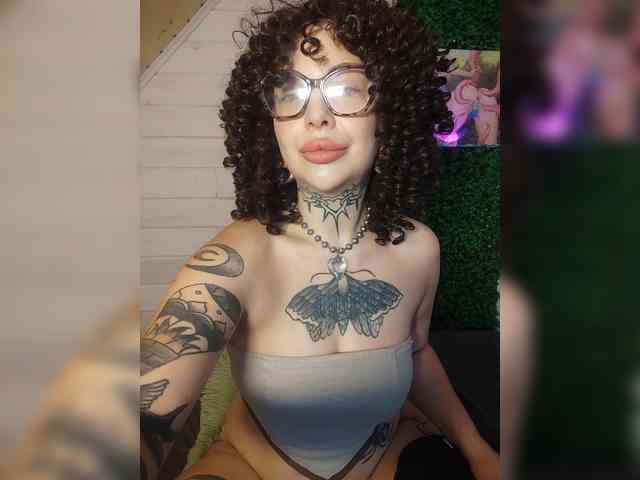 alex_is webcam