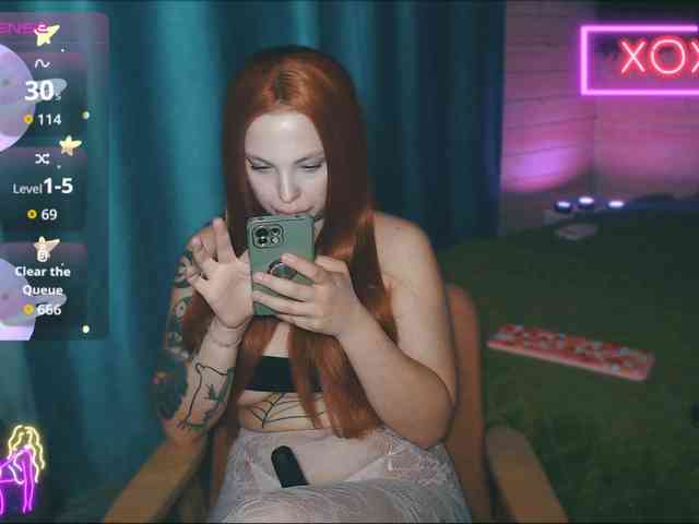 alex_is webcam