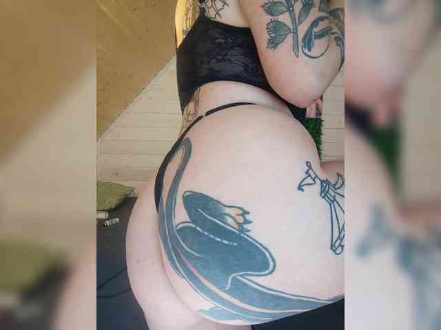 alex_is webcam