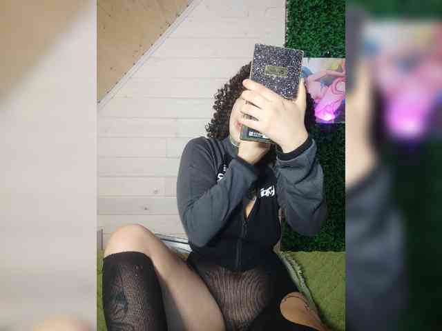 alex_is webcam
