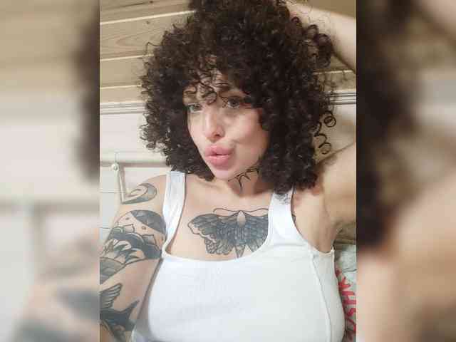 -alexis- Sex Cam Show