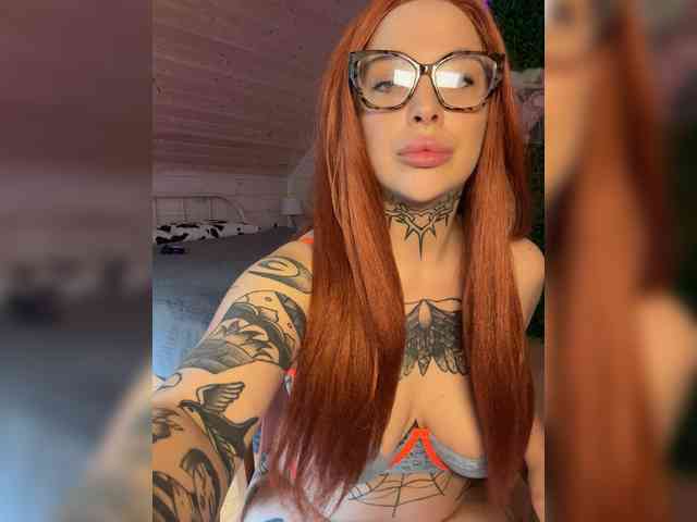 alex_is webcam