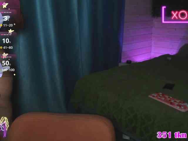 alex_is webcam