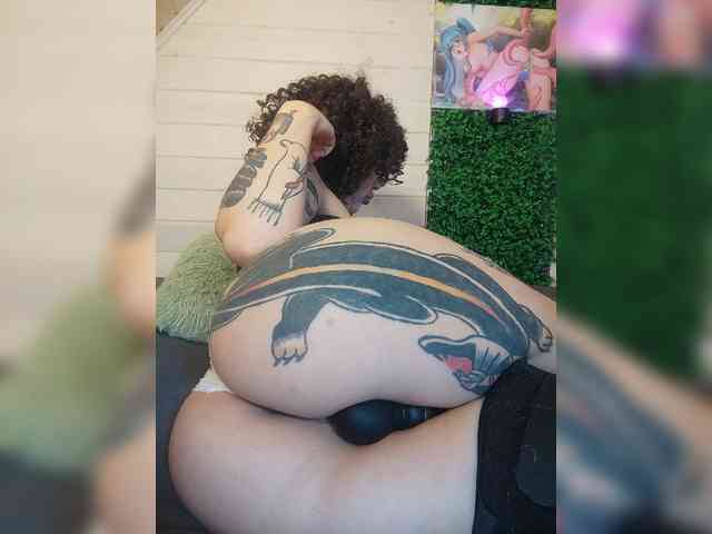 alex_is webcam