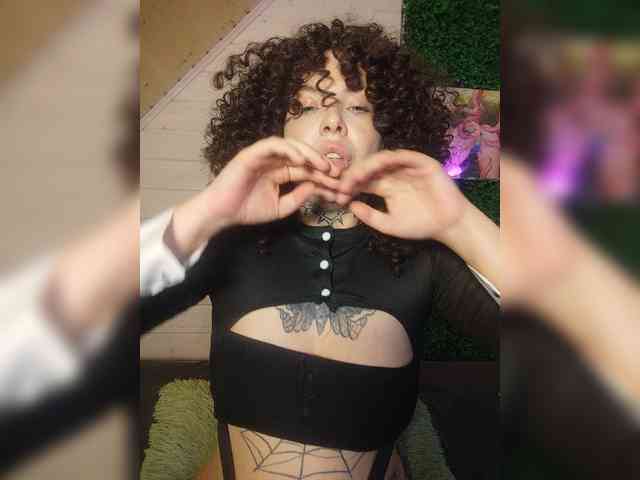 alex_is webcam