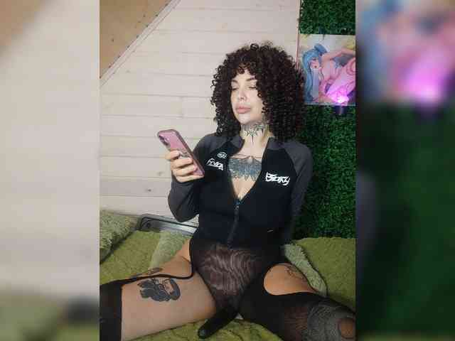alex_is webcam