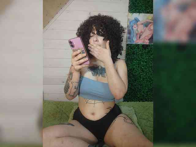 alex_is webcam