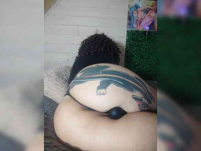 alex_is webcam