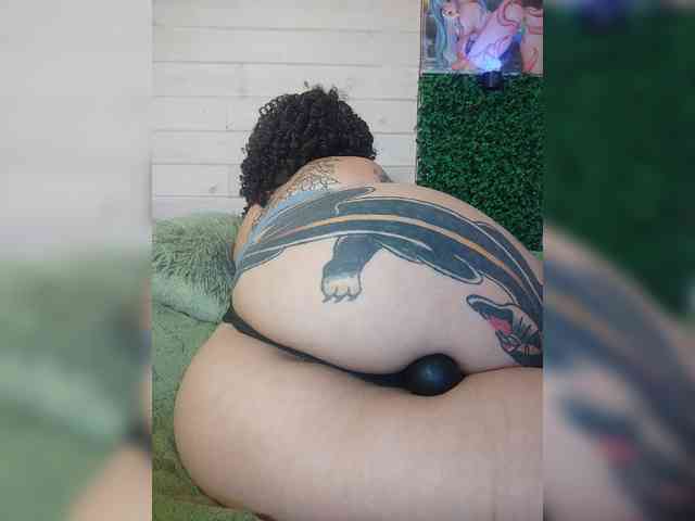 alex_is webcam