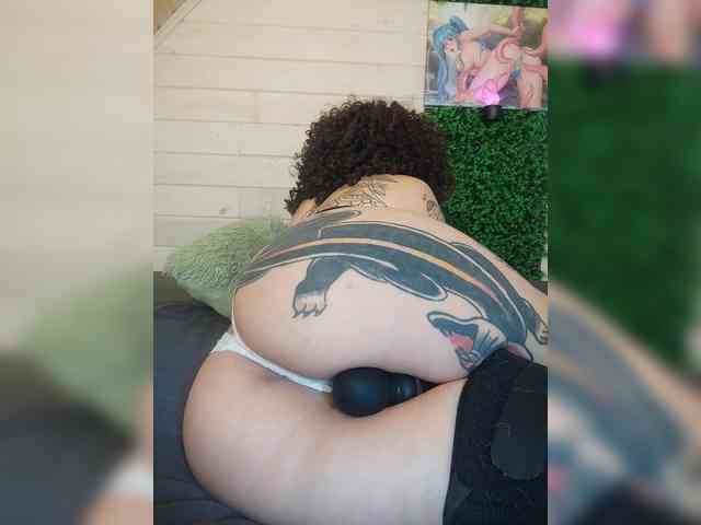 alex_is webcam