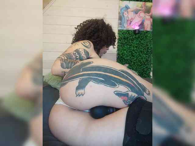 alex_is webcam