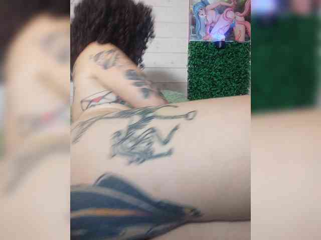 alex_is webcam