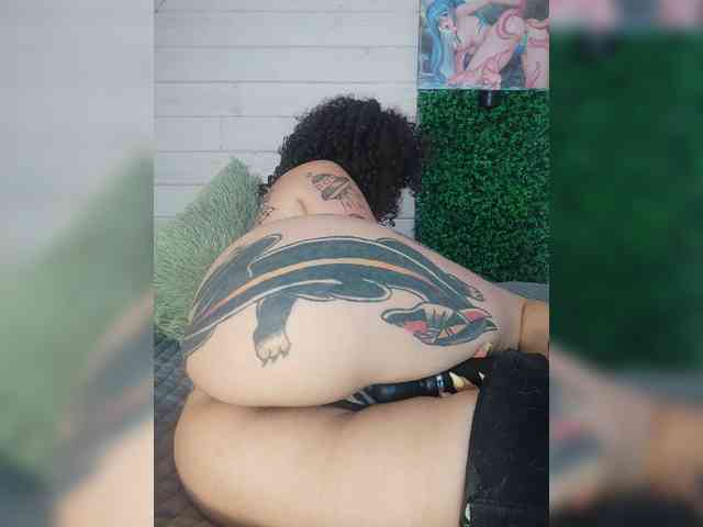 alex_is webcam