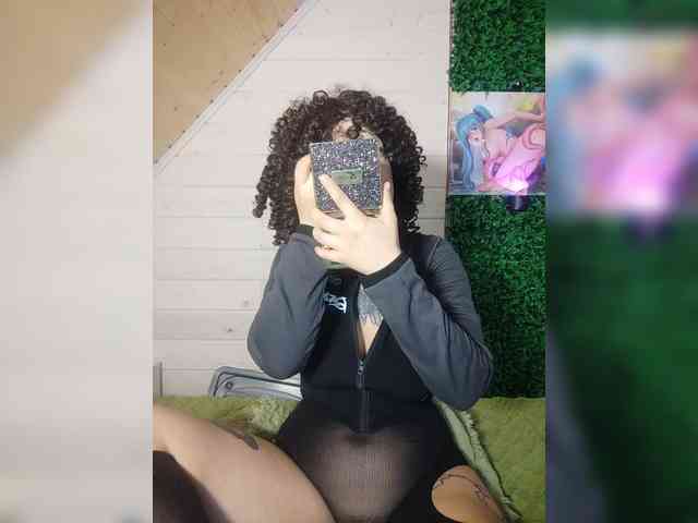 alex_is webcam