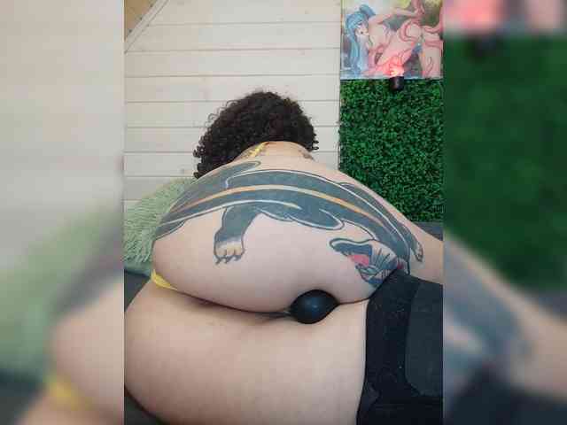 alex_is webcam