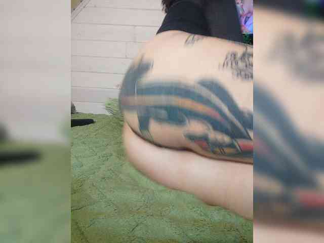 alex_is webcam