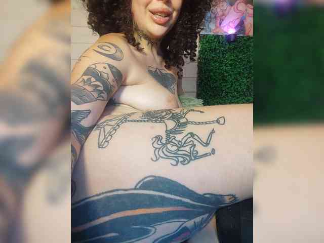 alex_is webcam