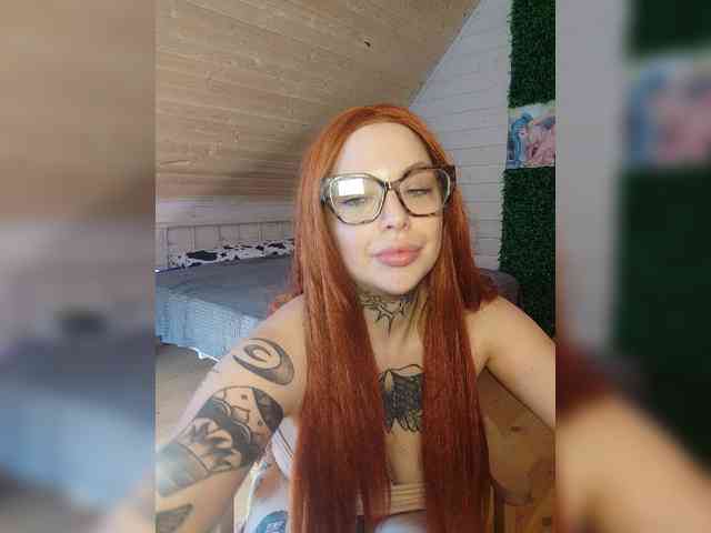 alex_is webcam
