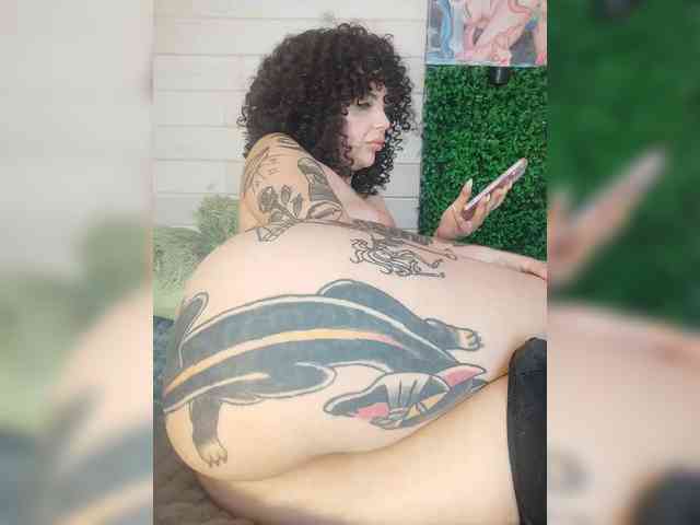 alex_is webcam