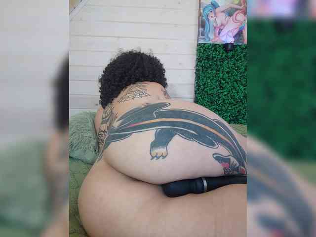 alex_is webcam