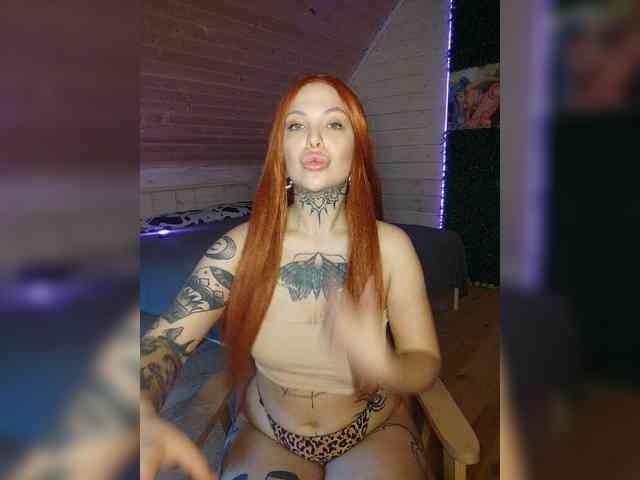 alex_is webcam
