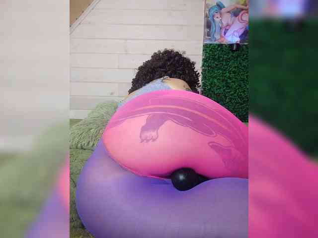 alex_is webcam