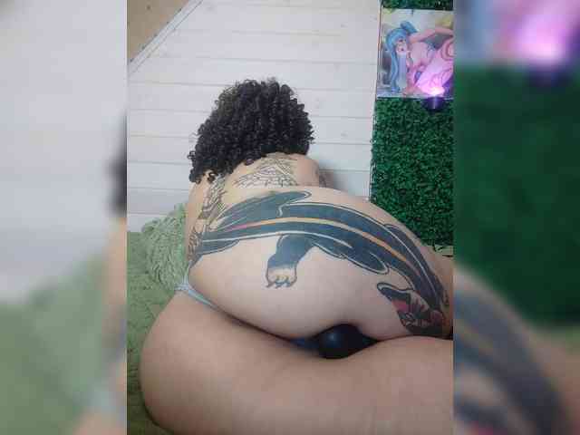 alex_is webcam