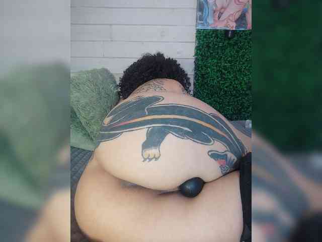 alex_is webcam