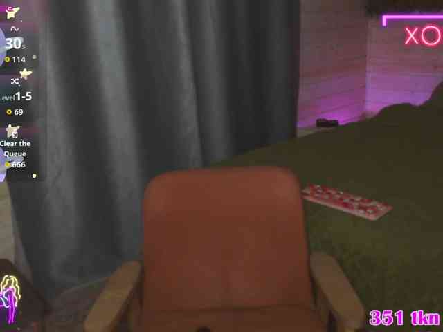 alex_is webcam