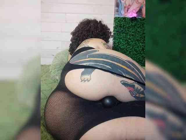 alex_is webcam