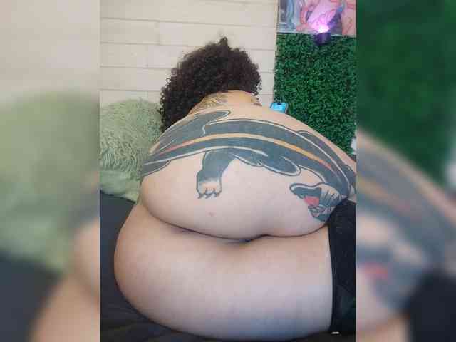 alex_is webcam