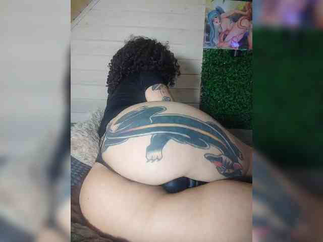 alex_is webcam