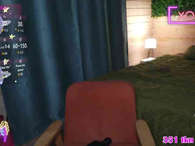 alex_is webcam