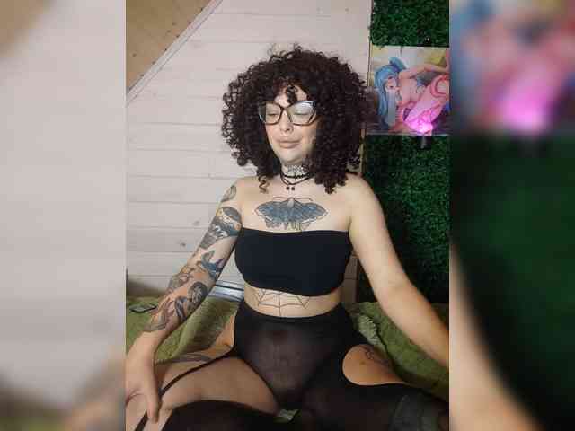 alex_is webcam