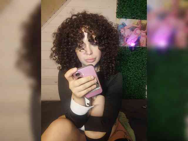 alex_is webcam
