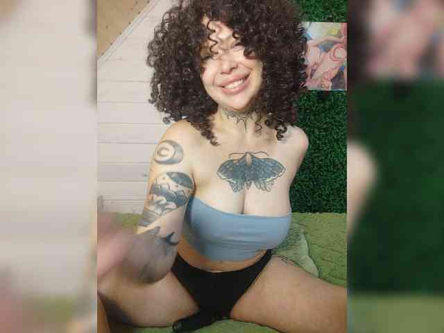 alex_is webcam