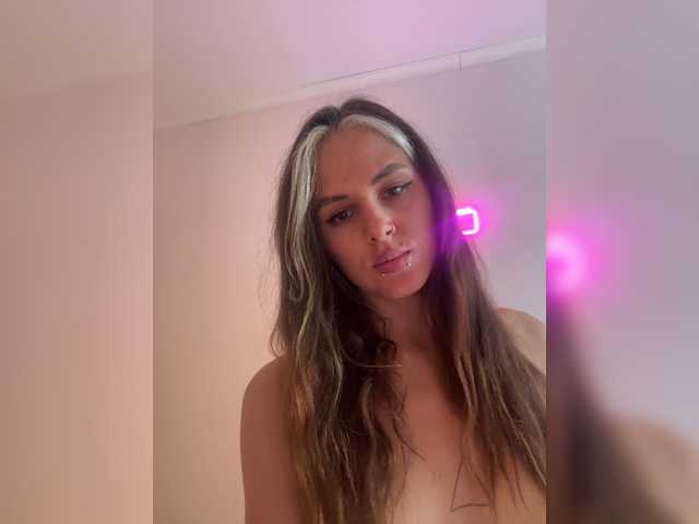 shawty420 live sex show