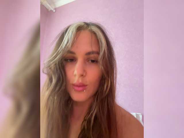 shawty420 live sex show