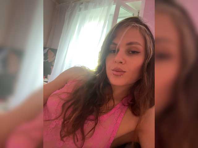 Shawty420 live cam on BongaCams