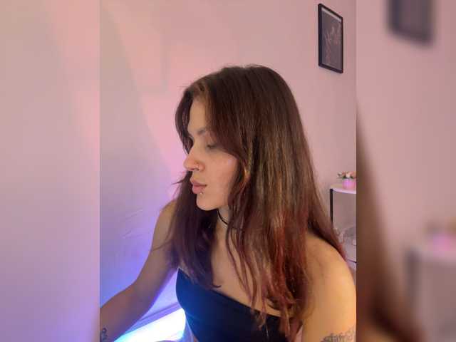 Shawty420, en directo ahora en BongaCams